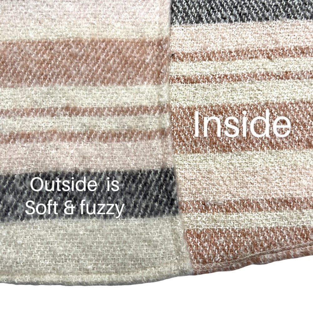 LC Lauren Conrad Shawl - Picture 8 of 14